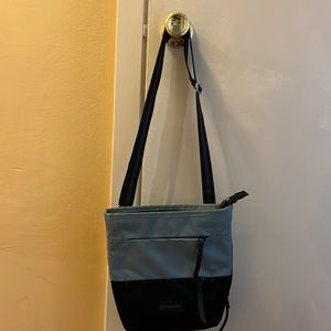 Cute Sherpani bag slight mark see photo for detail